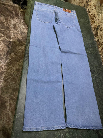 MetroVibe Baggy Jeans – Relaxed Fit Denim 👖